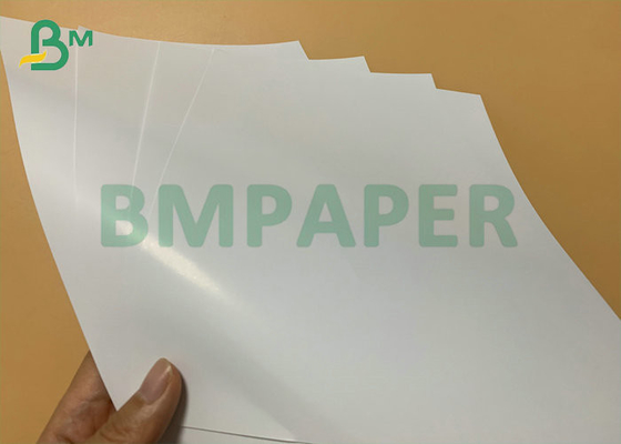 कैलेंडर पेज ऑफ़सेट प्रिंटिंग के लिए 150 ग्राम 200 ग्राम ग्लॉसी काउच पेपर